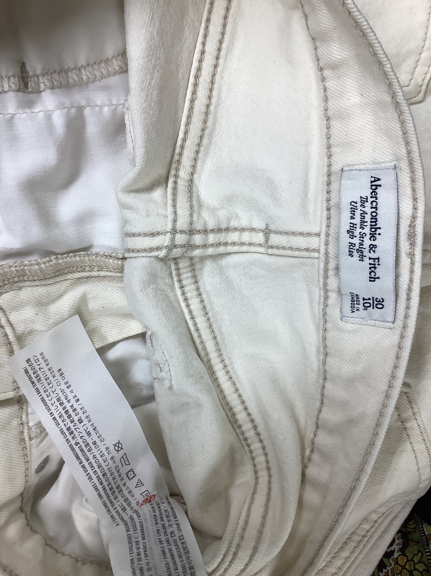 Jeans Straight By Abercrombie And Fitch In Cream Denim, Size: 10