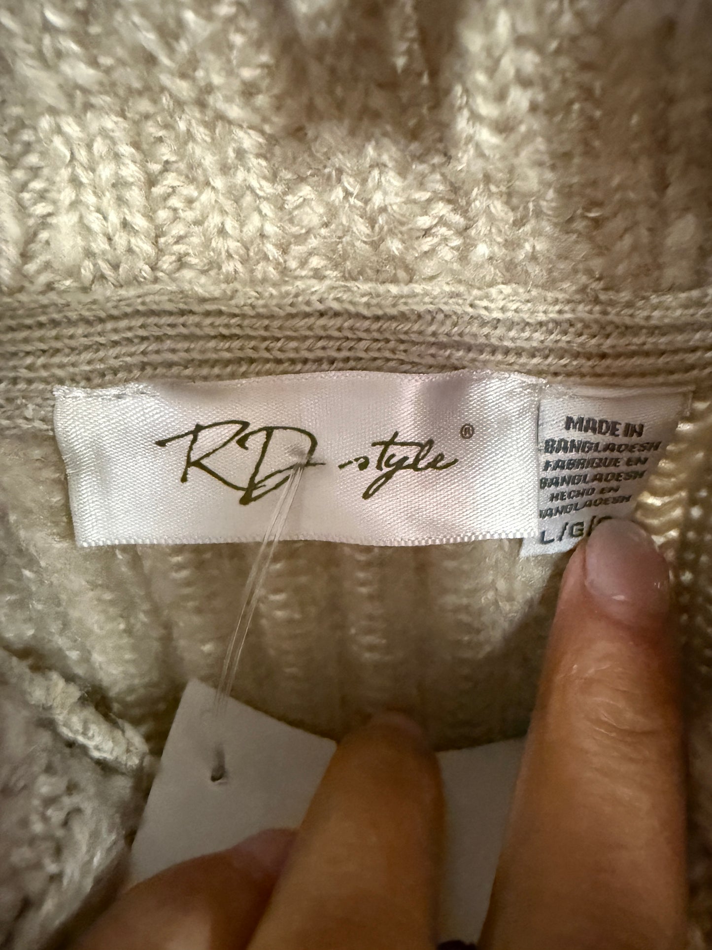 Sweater By Rd Style In Beige, Size: L