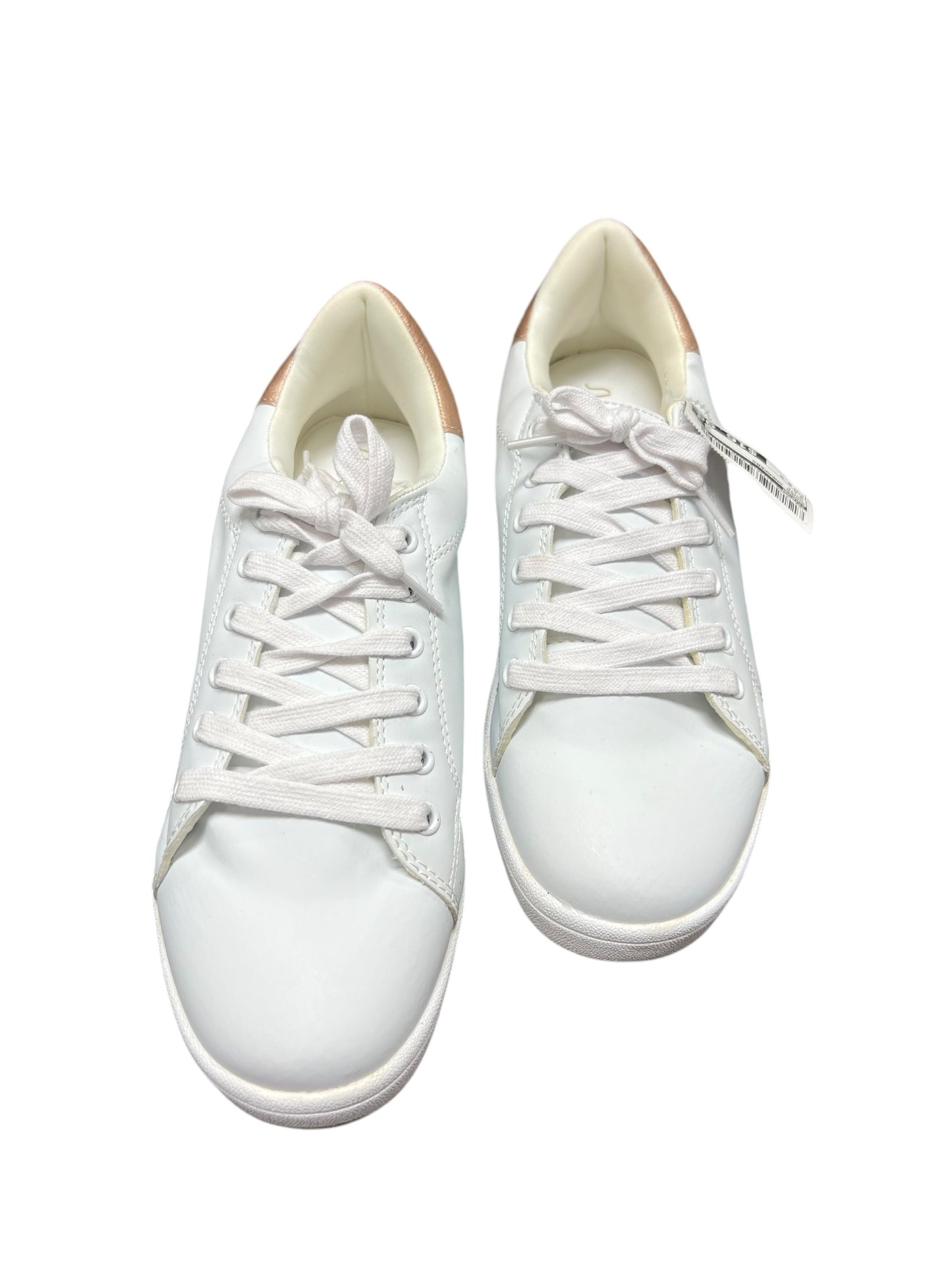 Shoes Sneakers By Sugar In White, Size: 9.5