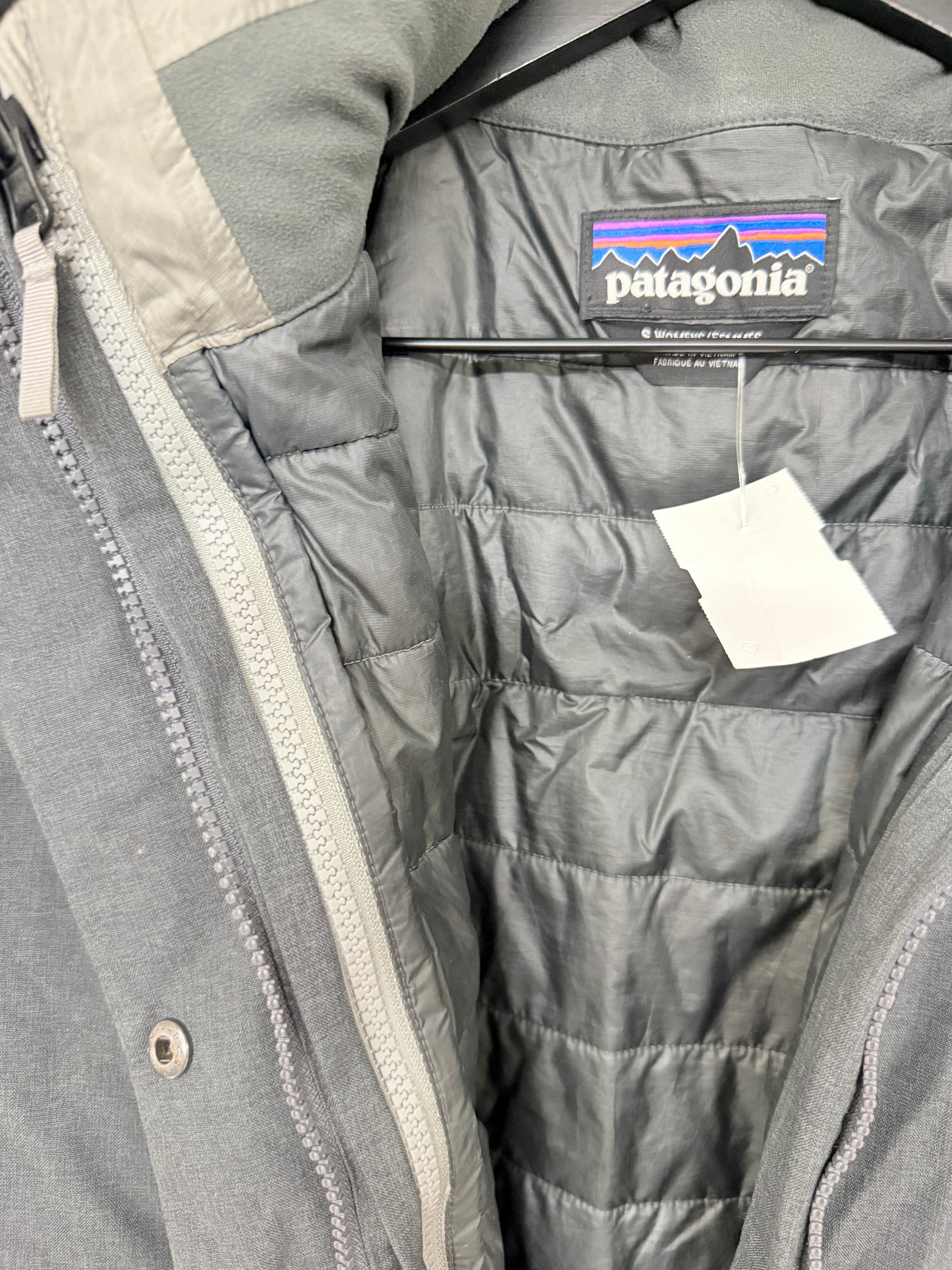 Coat Parka By Patagonia In Grey, Size: S