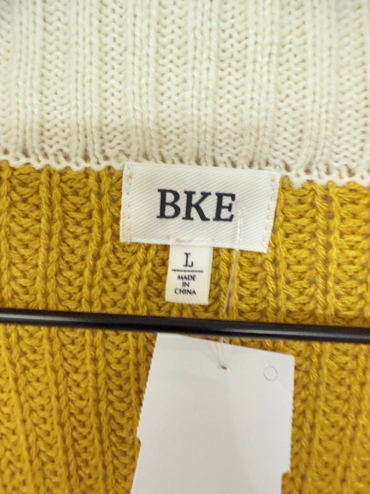 Sweater By Bke In Cream & Yellow, Size: L