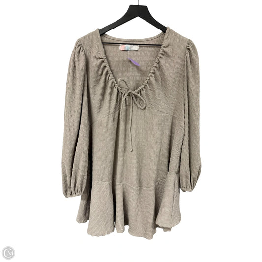 Dress Casual Short By Free People In Taupe, Size: S