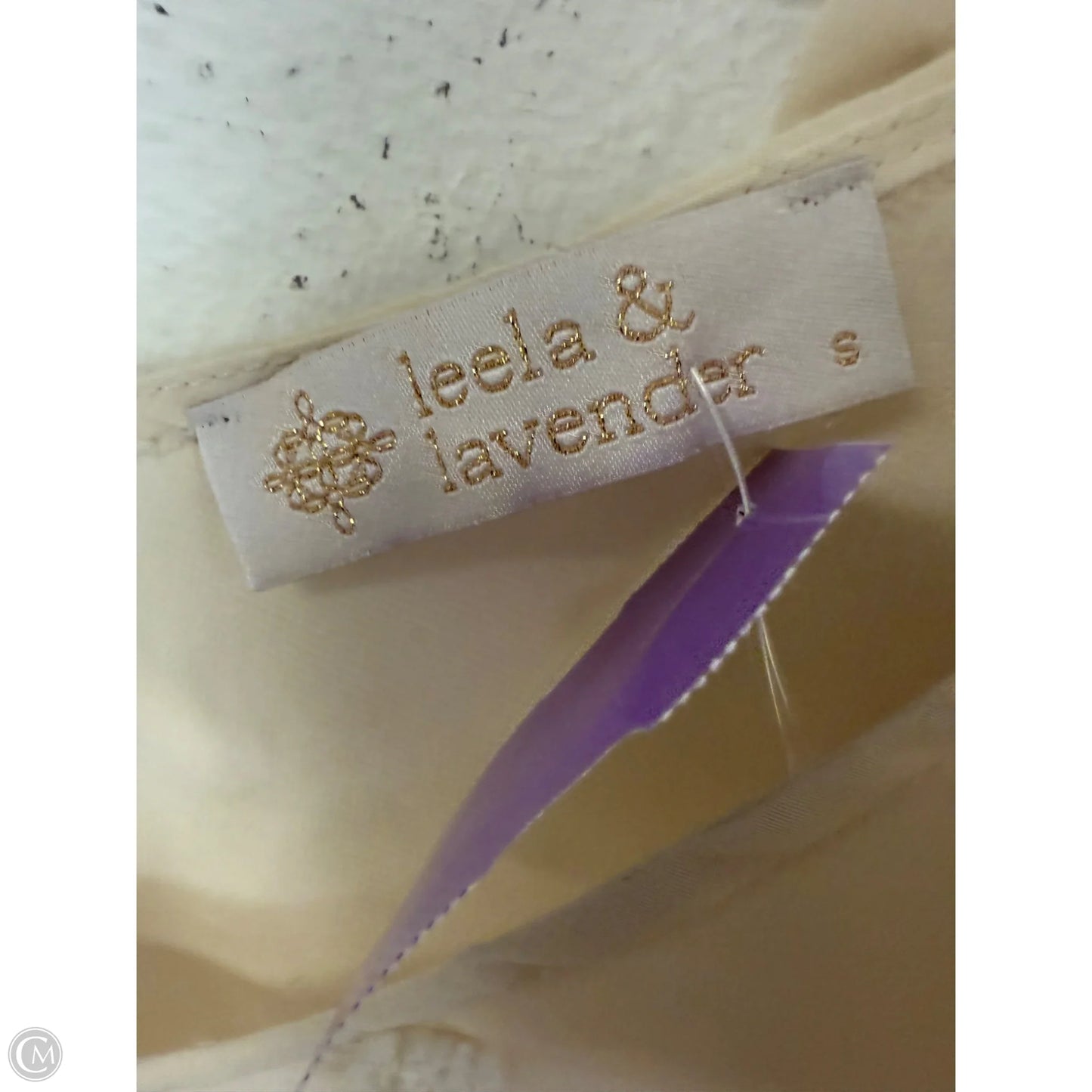 Top Long Sleeve By Leela & Lavender In Cream, Size: S
