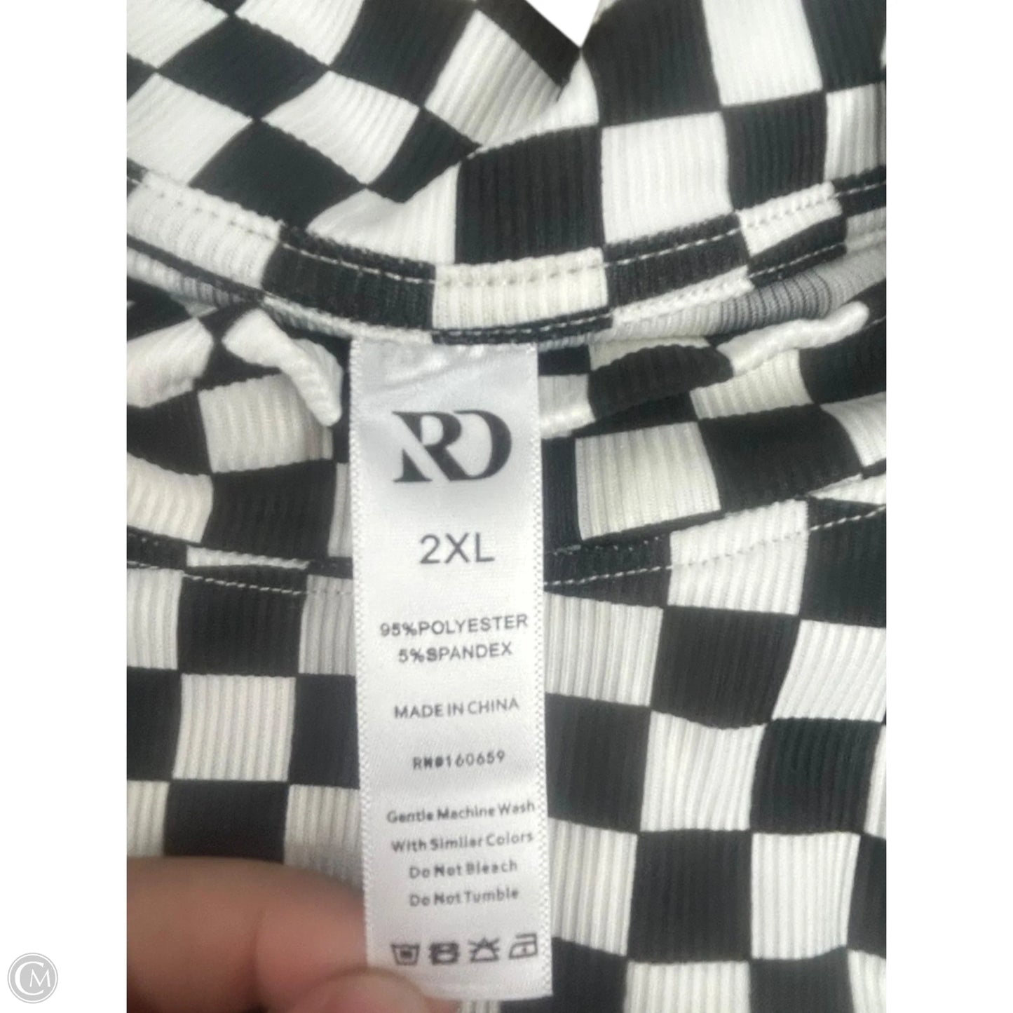 Top Long Sleeve By Clothes Mentor In Black & White, Size: 2x