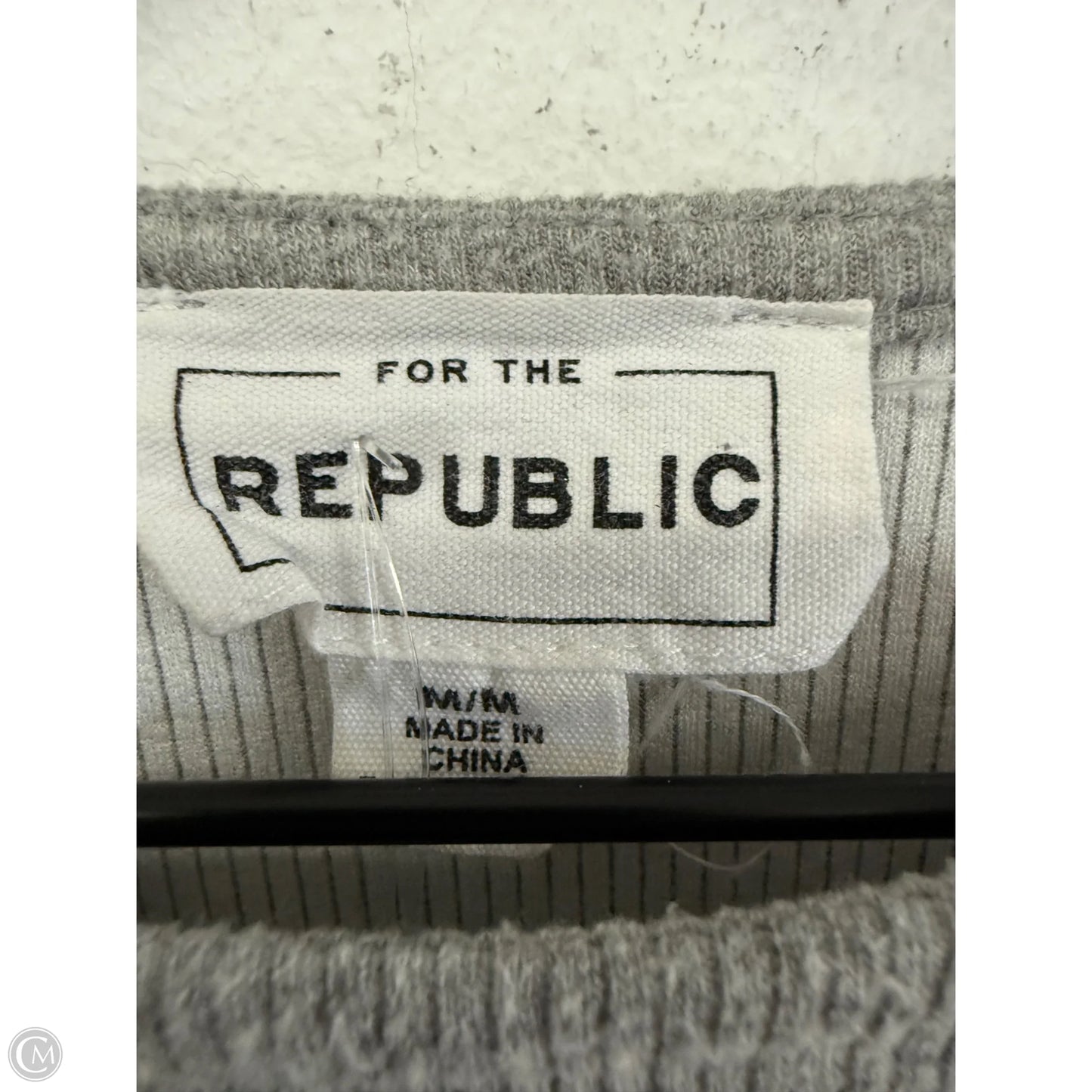 Top Short Sleeve By For The Republic In Grey, Size: M