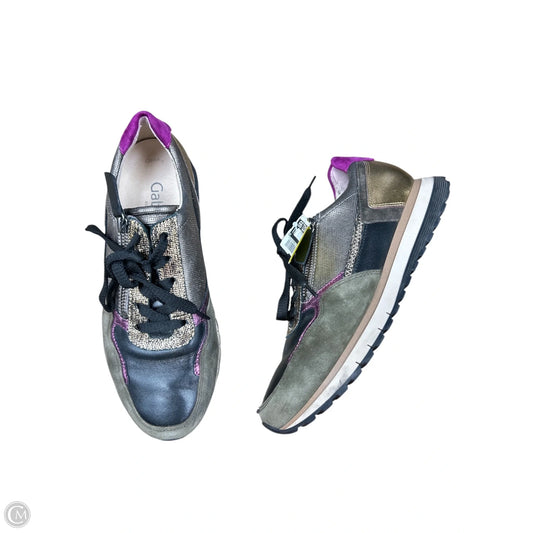 Shoes Sneakers By Cmb In Black & Brown, Size: 8