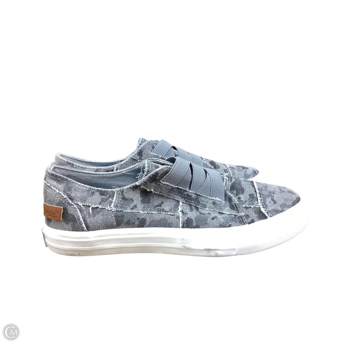 Shoes Flats By Blowfish In Grey, Size: 10