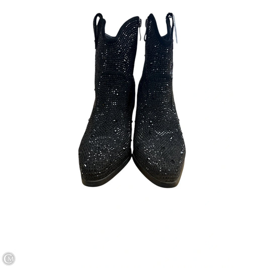 Boots Ankle Heels By Clothes Mentor In Black, Size: 6