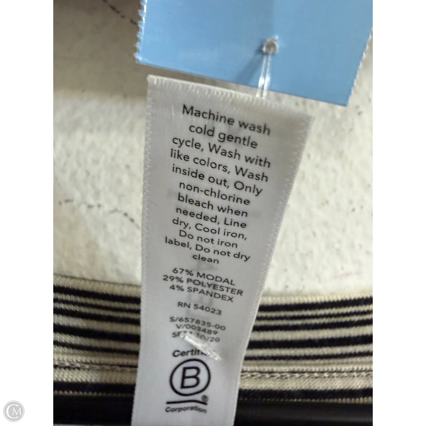 Athletic Top Long Sleeve Crewneck By Athleta In Striped Pattern, Size: 1x