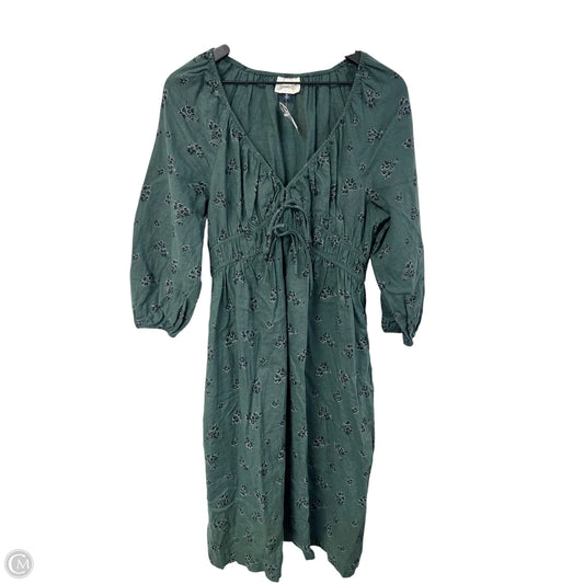 Dress Casual Short By Universal Thread In Green, Size: M