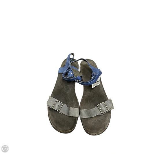 Sandals Flats By Naot In Blue & Grey, Size: 11