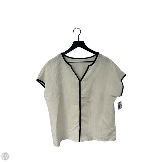Top Short Sleeve By Cmf In Ivory, Size: M