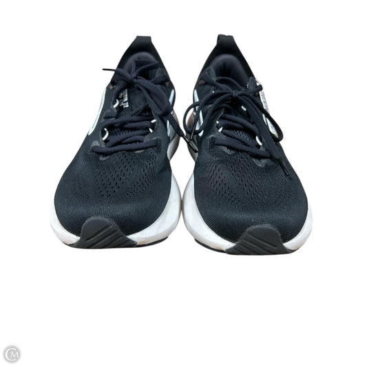 Shoes Athletic By Brooks In Black & White, Size: 9.5