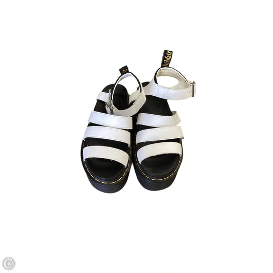 Sandals Flats By Dr Martens In White, Size: 8