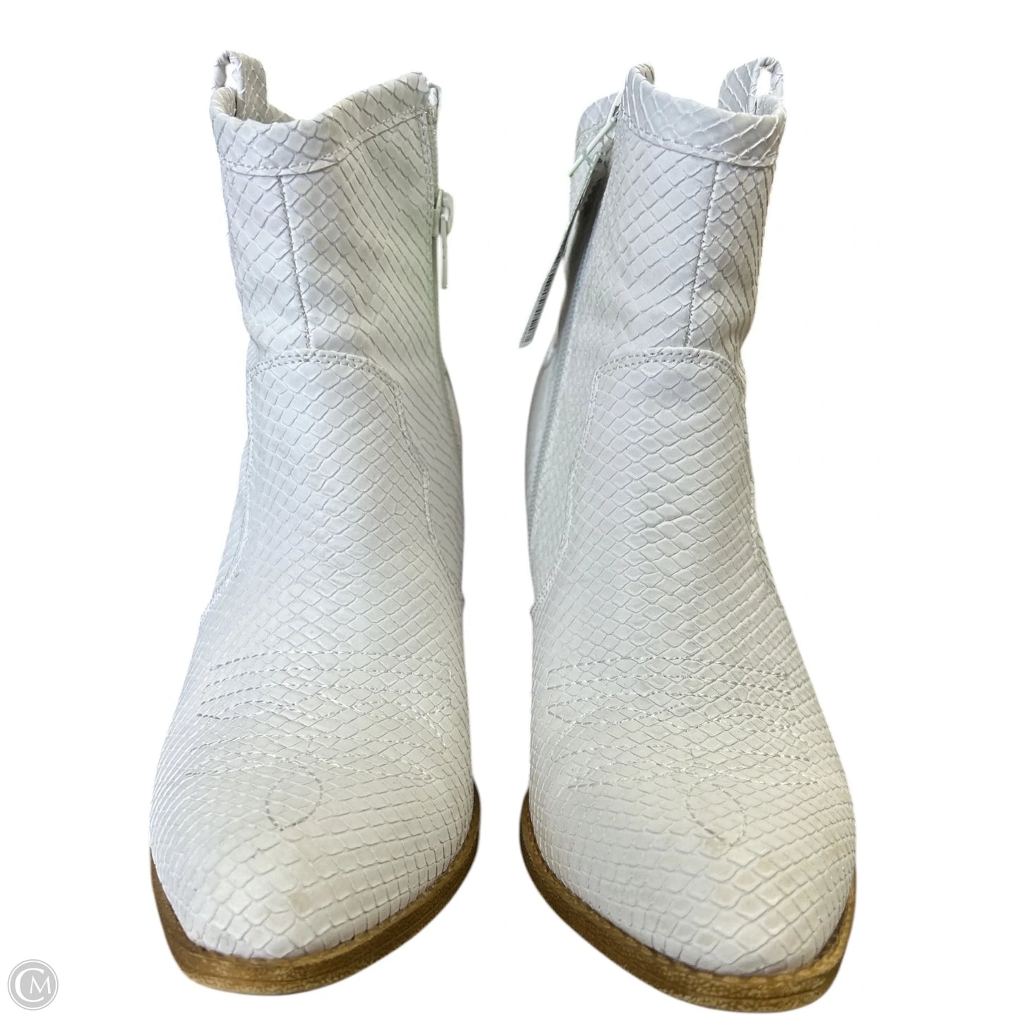 Boots Ankle Heels By Dirty Laundry In White, Size: 9