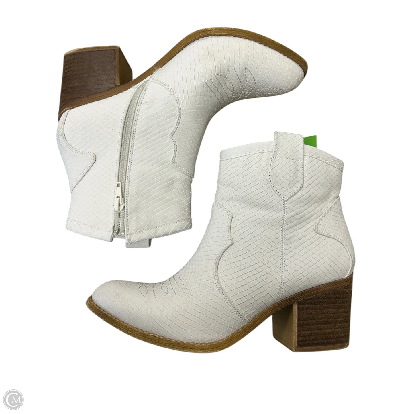 Boots Ankle Heels By Dirty Laundry In White, Size: 9