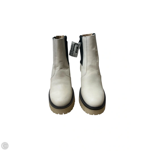 Boots Ankle Heels By Free People In White, Size: 6