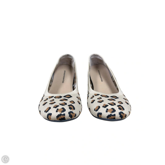 Shoes Flats By Amazon Essentials In Leopard Print, Size: 7