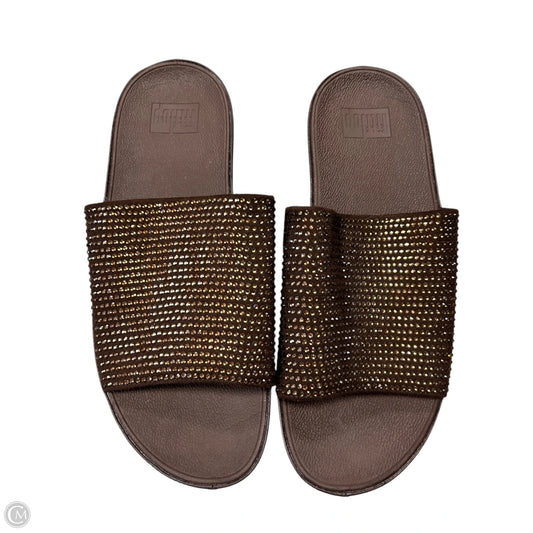 Sandals Flats By Fitflop In Brown, Size: 9