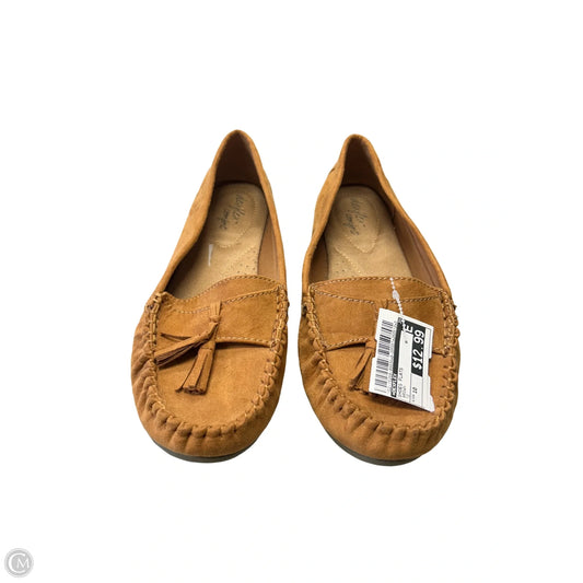 Shoes Flats By Dexflex In Brown, Size: 10