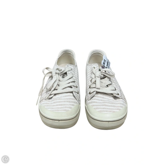 Shoes Sneakers By Keen In Striped Pattern, Size: 9