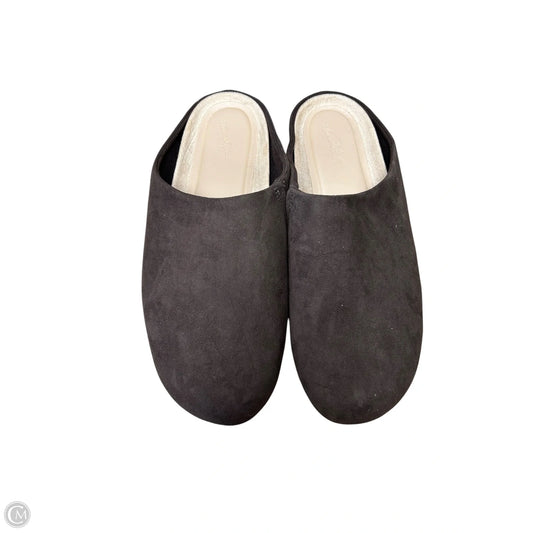 Shoes Flats By Universal Thread In Brown, Size: 9