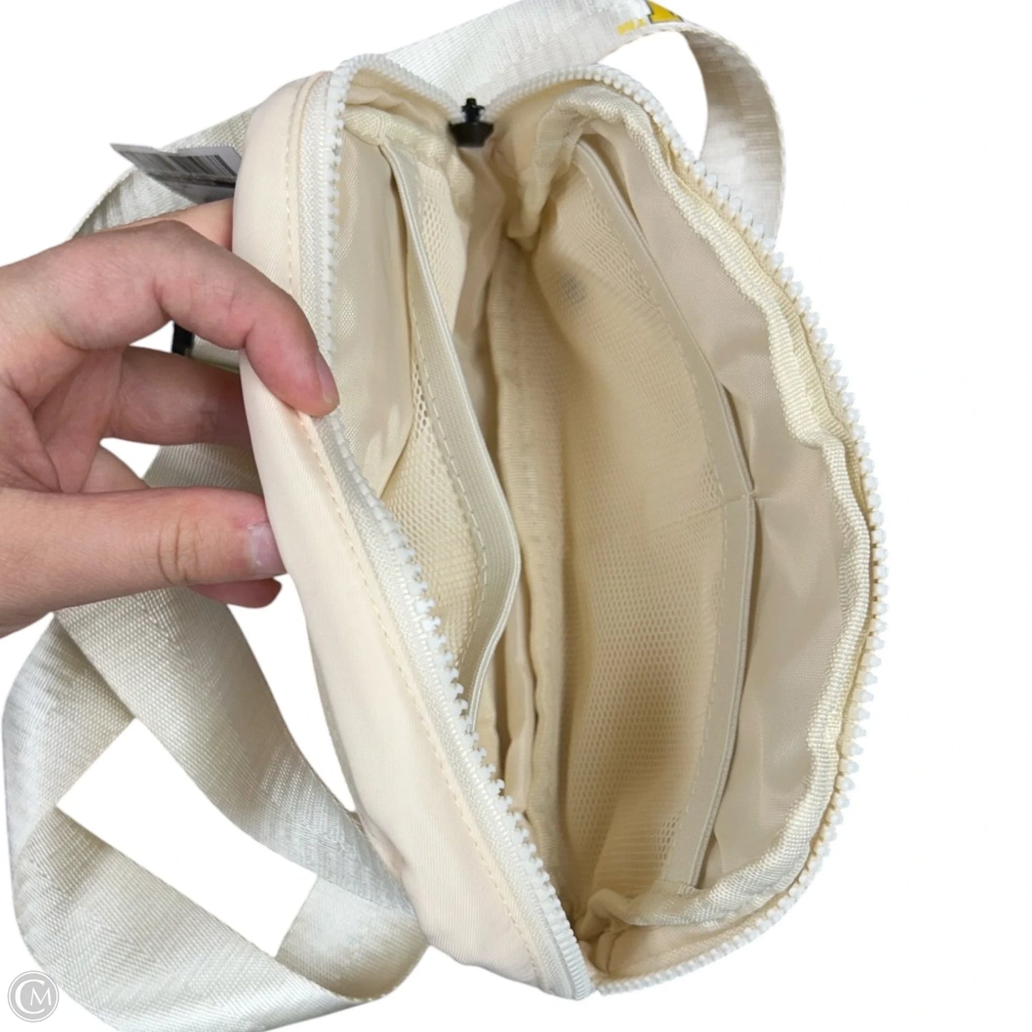 Belt Bag By Clothes Mentor, Size: Small