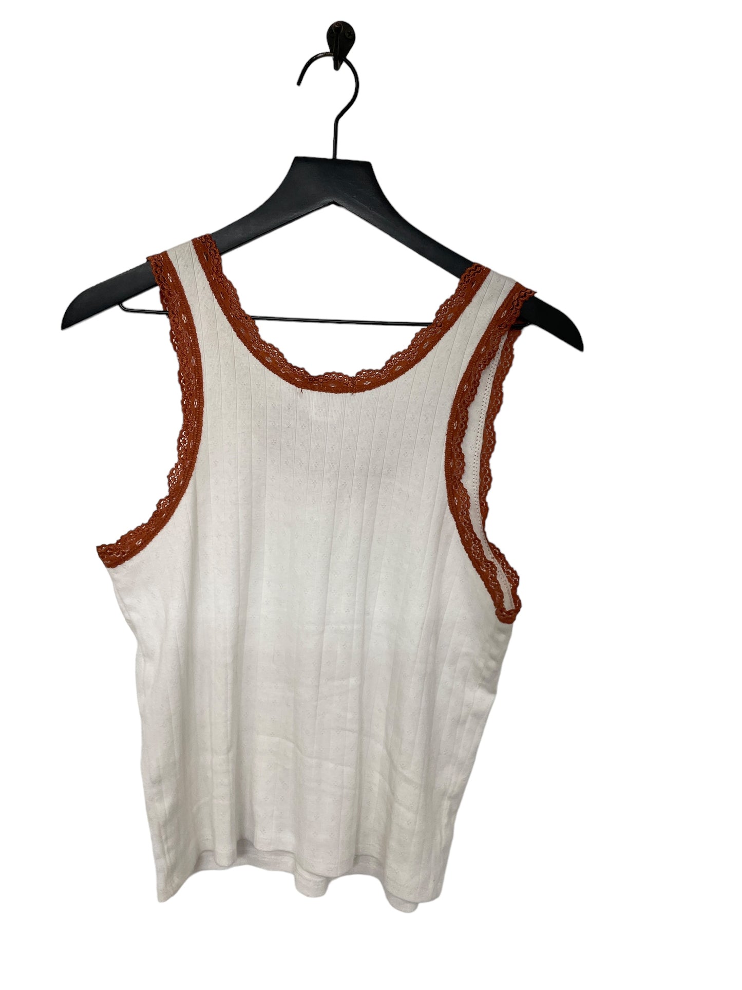 White Top Sleeveless Clothes Mentor, Size L