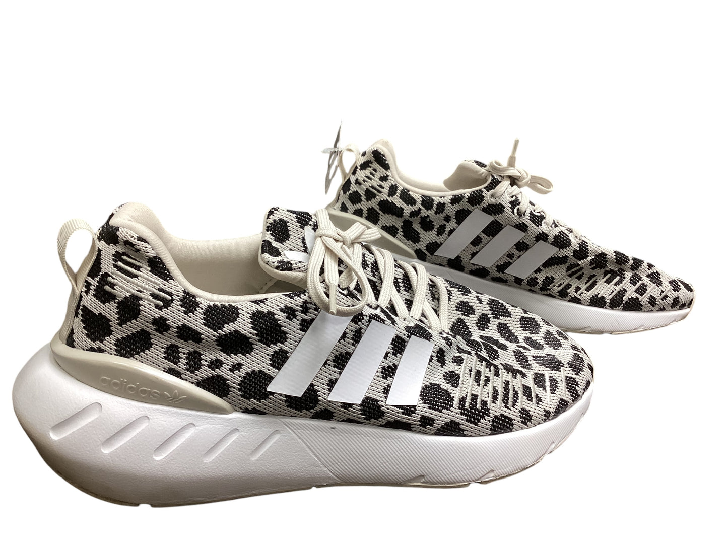 Shoes Sneakers By Adidas In Animal Print, Size: 7