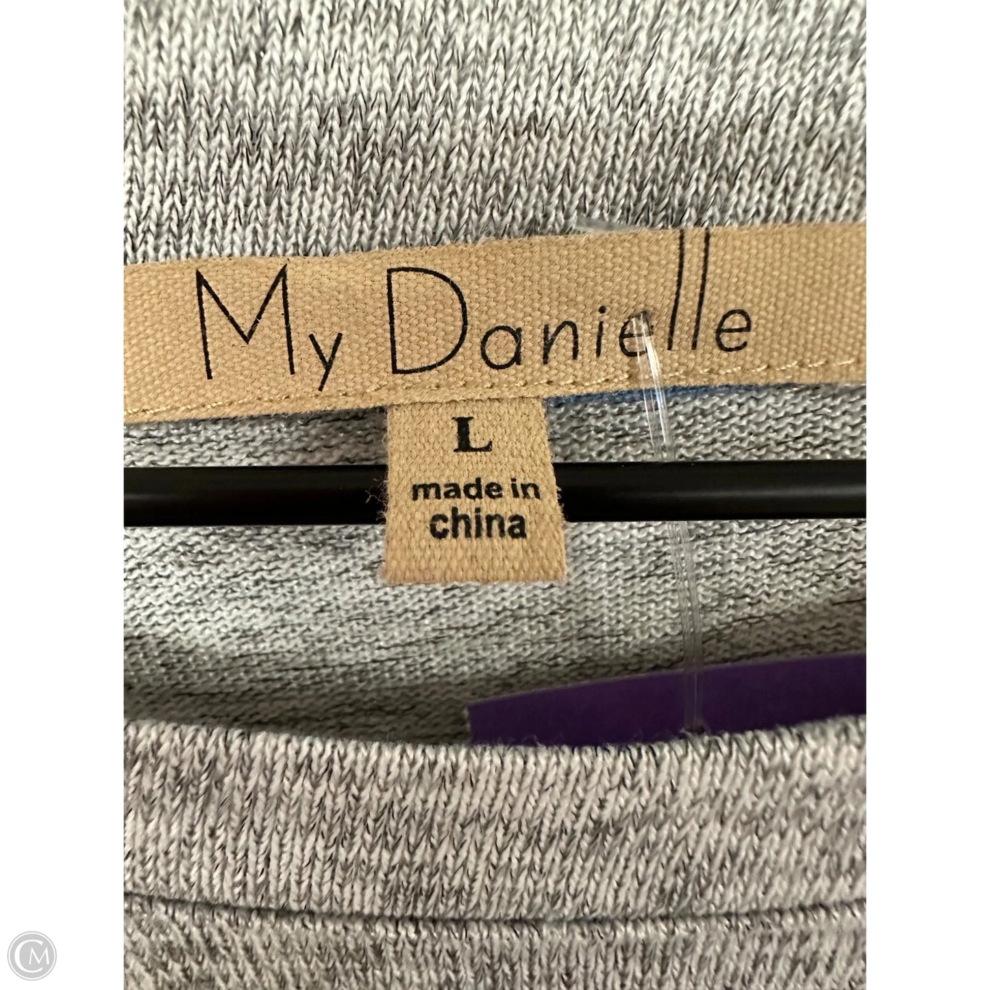 Top Short Sleeve By Clothes Mentor In Grey, Size: L
