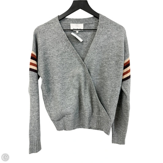 Sweater By Clothes Mentor In Grey, Size: S