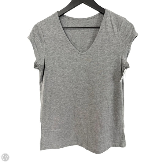 Top Short Sleeve By Clothes Mentor In Grey, Size: S