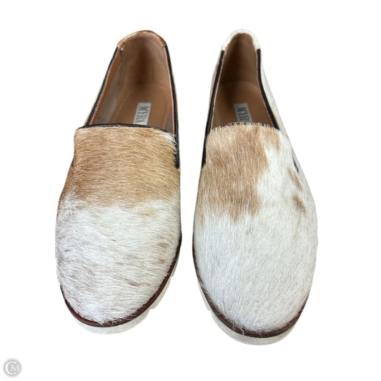 Shoes Flats By Myra In Tan & White, Size: 9