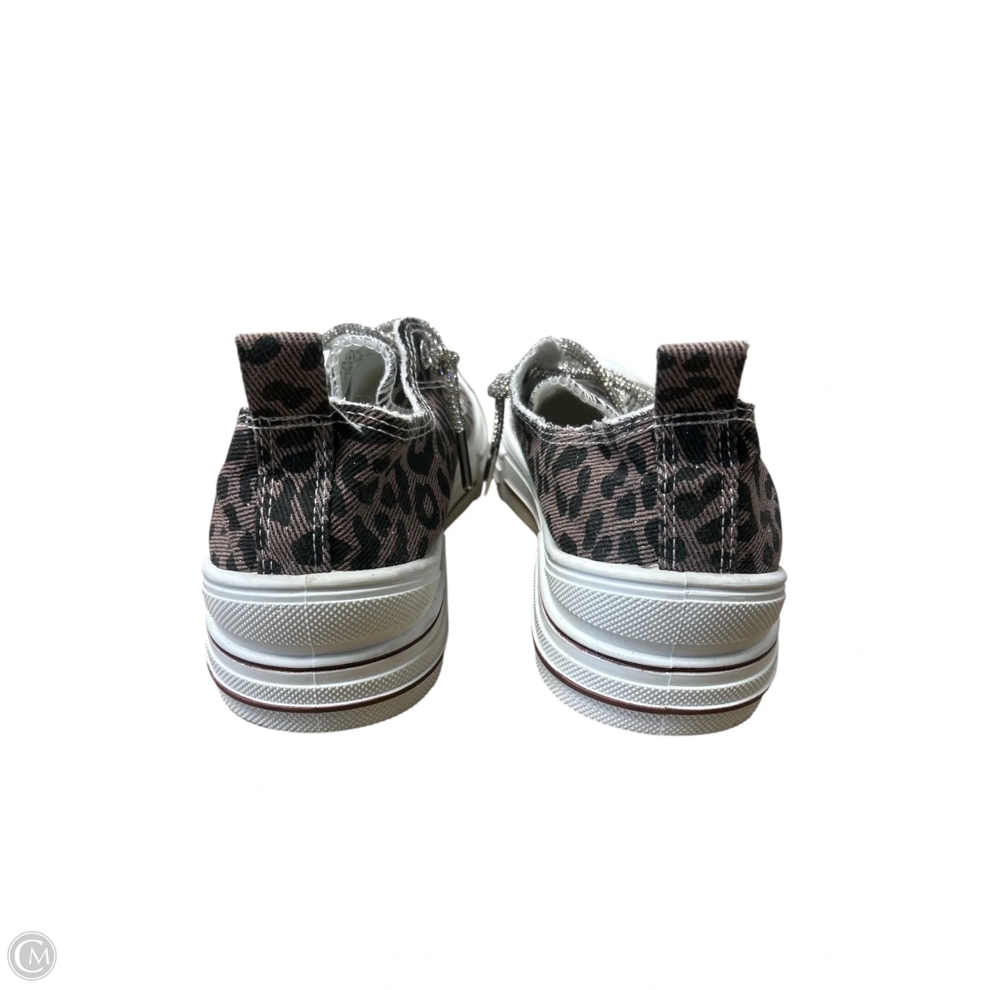 Shoes Flats By Very G In Animal Print, Size: 8