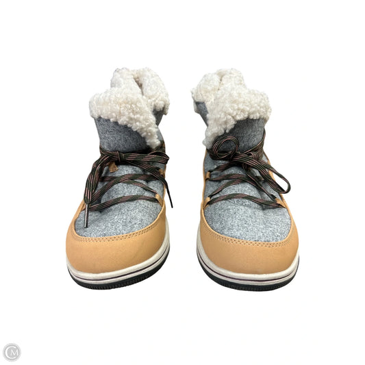 Boots Snow By Clarks In Brown & Grey, Size: 8.5