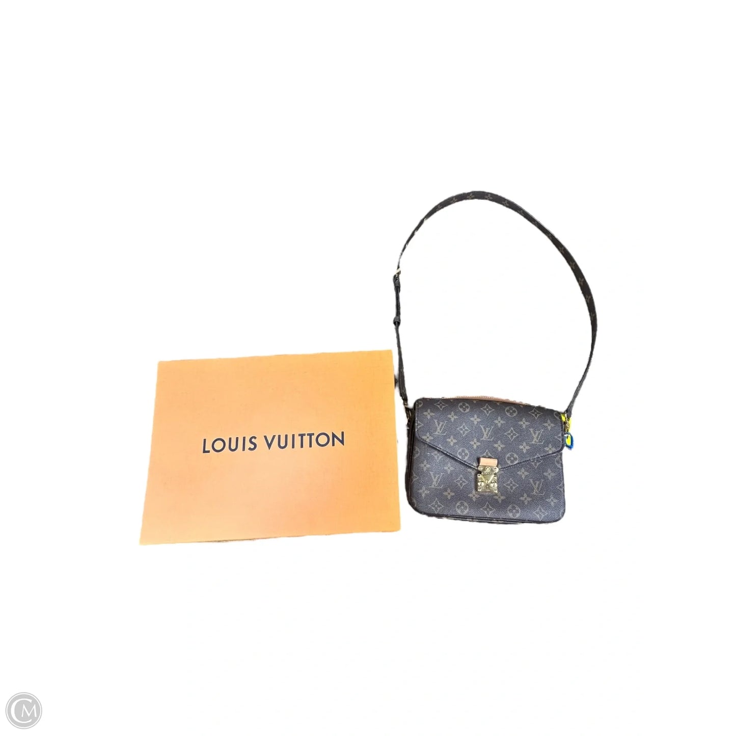 Crossbody Luxury Designer By Louis Vuitton, Size: Medium