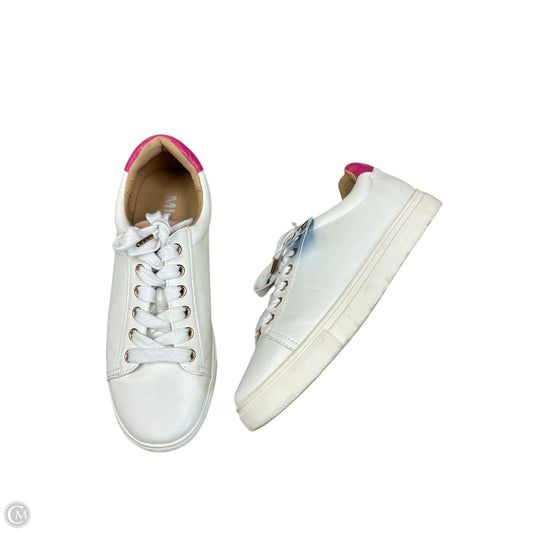 Shoes Sneakers By Mia In White, Size: 8.5