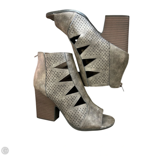 Boots Ankle Heels By Maurices In Brown, Size: 8