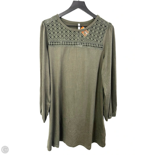 Dress Casual Short By Dokotoo In Green, Size: L