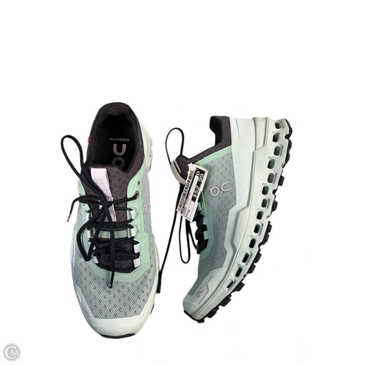 Shoes Athletic By On Cloud In Green, Size: 6