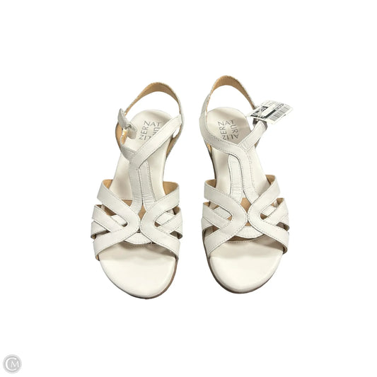 Sandals Flats By Naturalizer In White, Size: 6.5