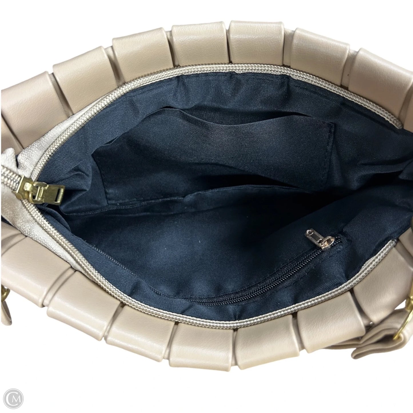 Crossbody By Clothes Mentor, Size: Small