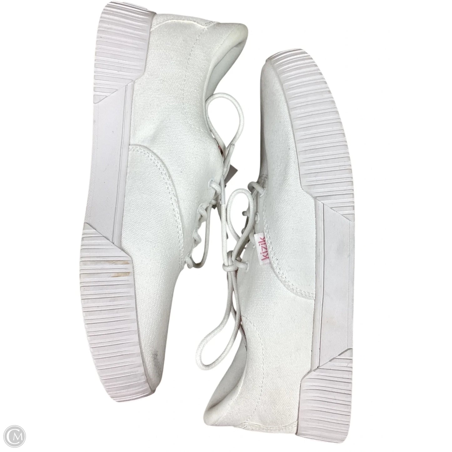Shoes Sneakers By Cmb In White, Size: 7.5