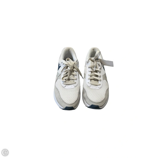 Shoes Sneakers By Nike In Grey & White, Size: 9.5