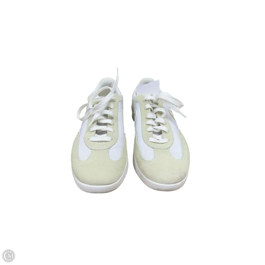 Shoes Sneakers By Converse In Tan & White, Size: 8