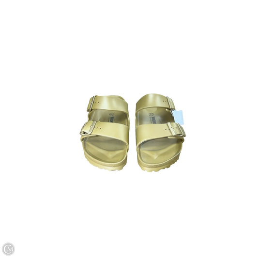Sandals Flats By Birkenstock In Gold, Size: 10