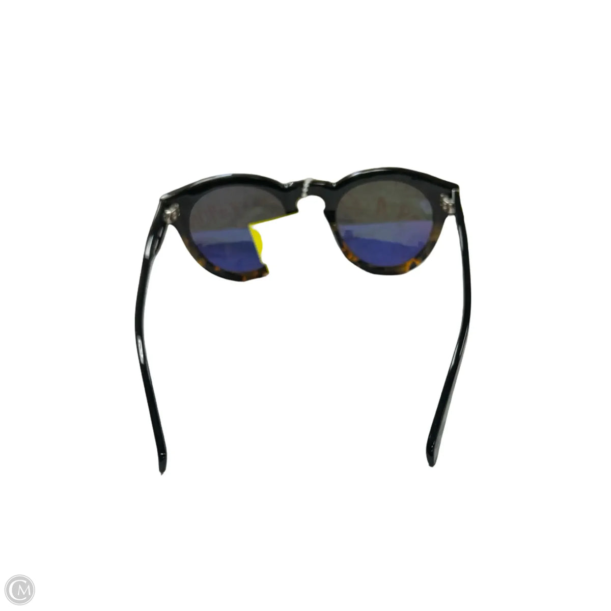 Sunglasses By Diff, Size: