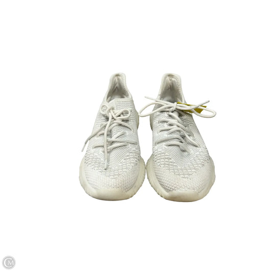 Shoes Athletic By Avia In Grey & White, Size: 8.5