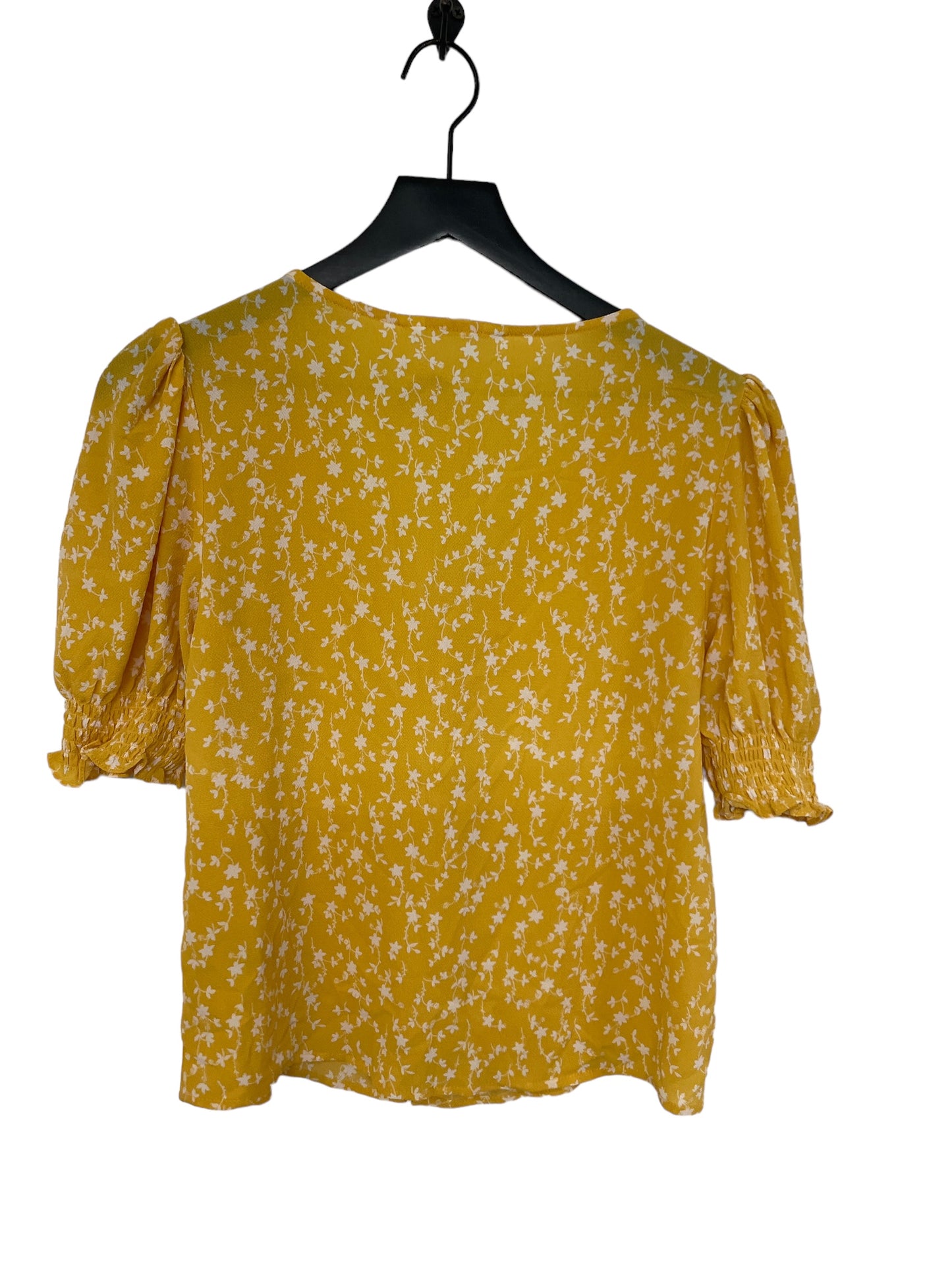 Yellow Top Short Sleeve Bb Dakota, Size Xs