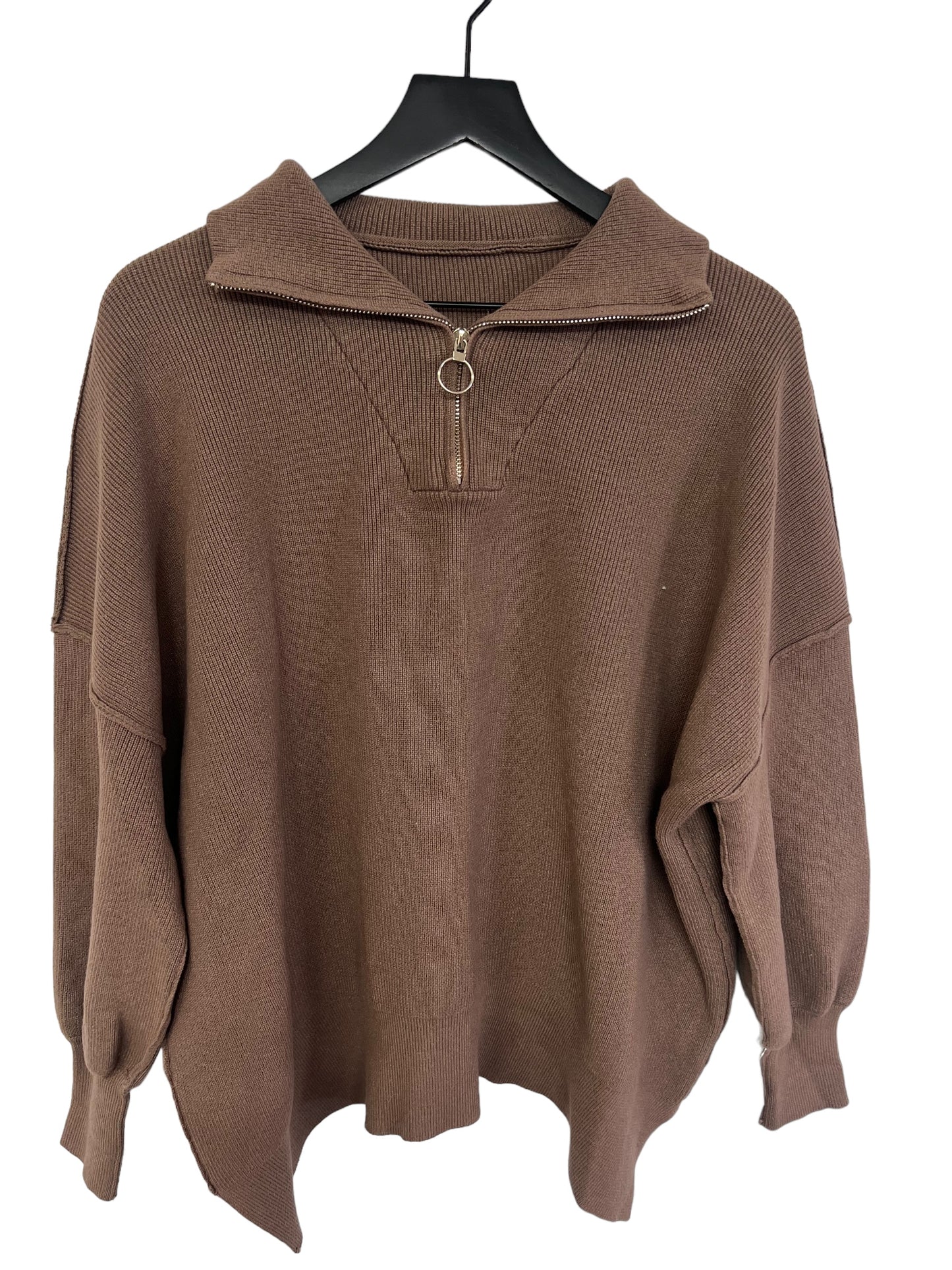 Sweater By Clothes Mentor In Brown, Size: M